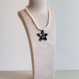 Pimpollo Necklace (Black)