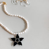 Pimpollo Necklace (Black)