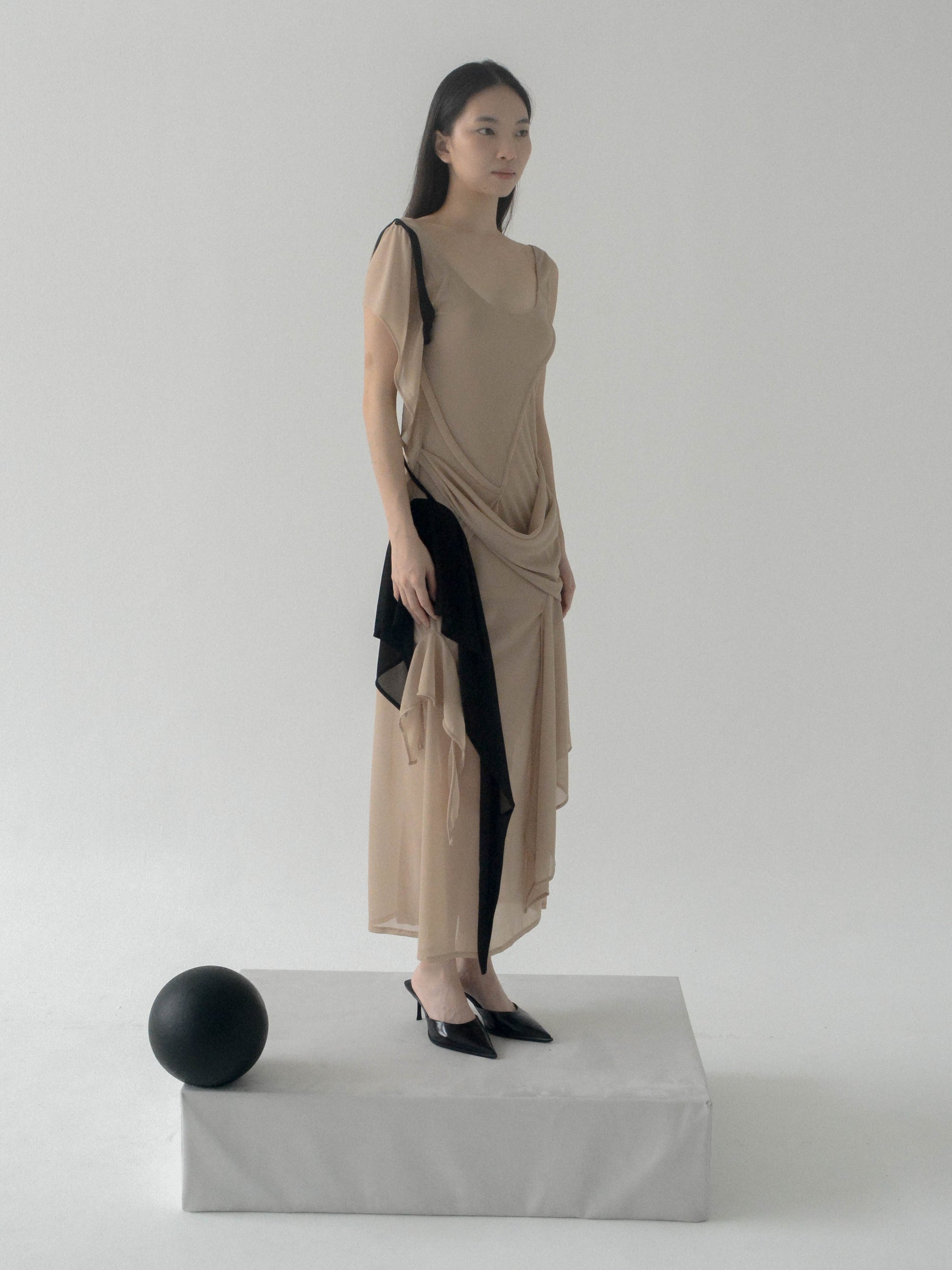 Antro Mesh Dress (Beige)