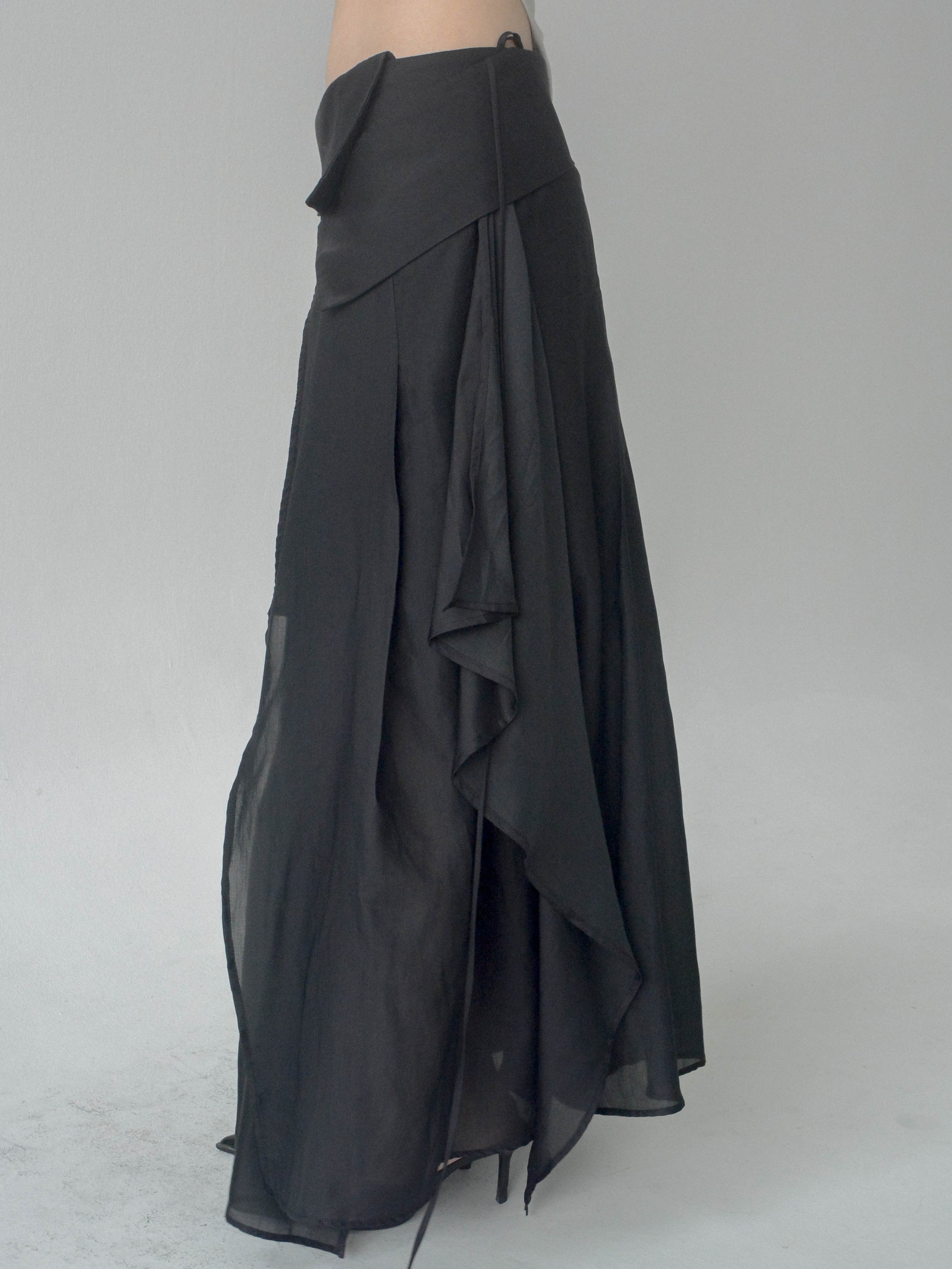 Opal Pleated Skirt (Black)