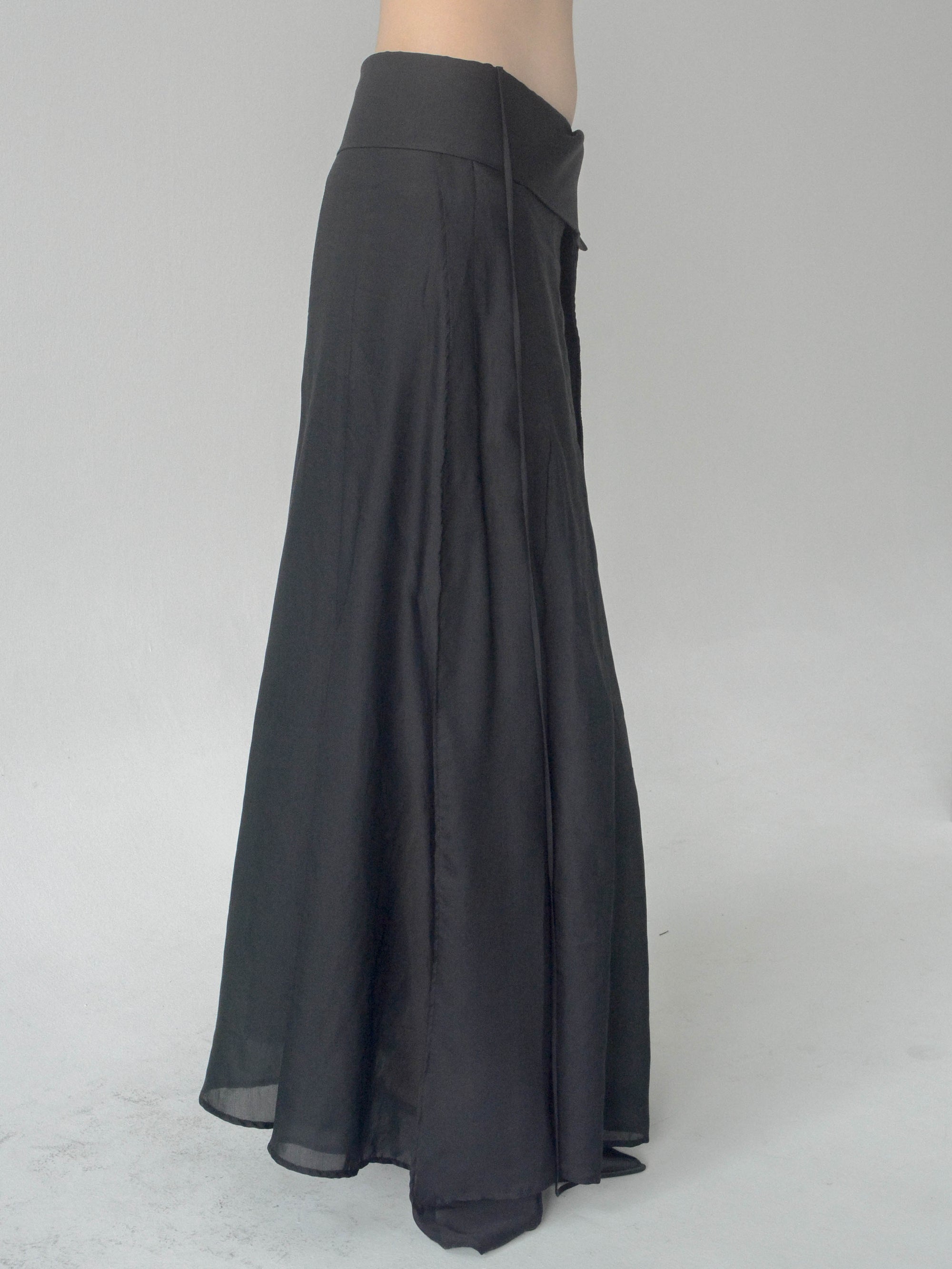 Opal Pleated Skirt (Black)