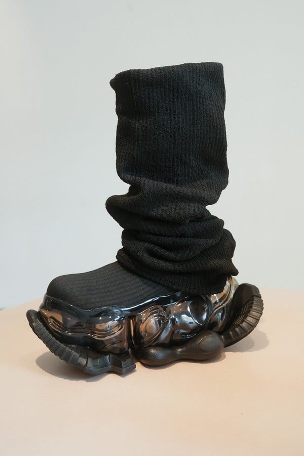 Skyscraper Falcon Loose Sock Sneaker (Black)
