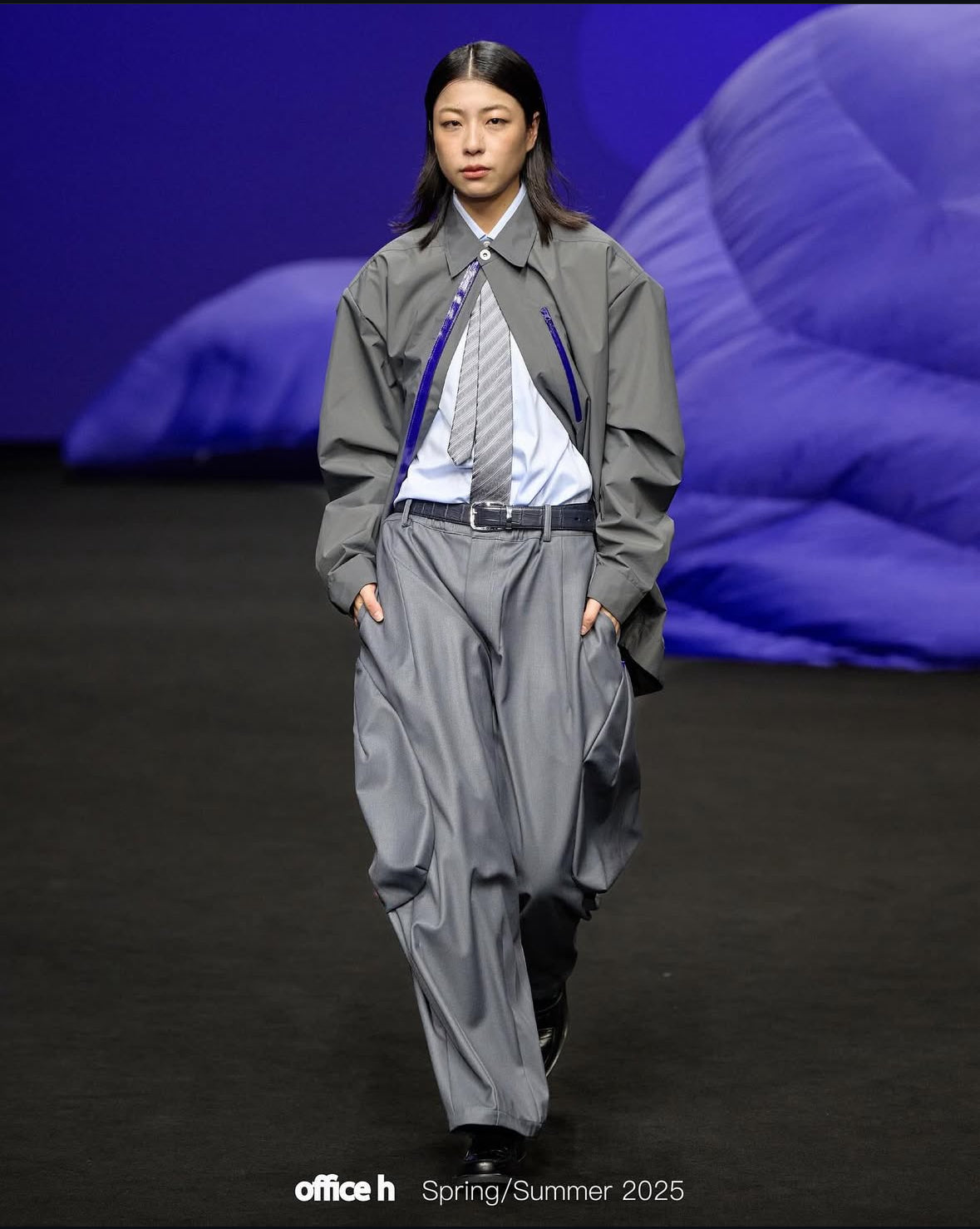 Waterproof Large Pocket Jacket (Gray)