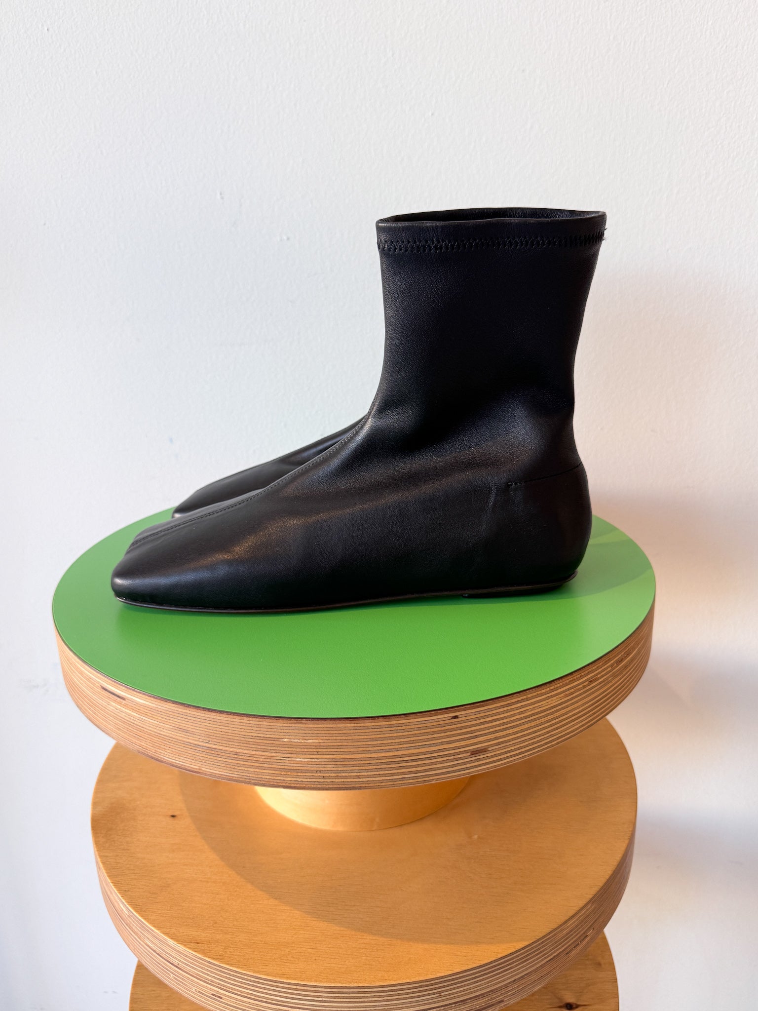 Hira Stretch Ankle Boots (Black)