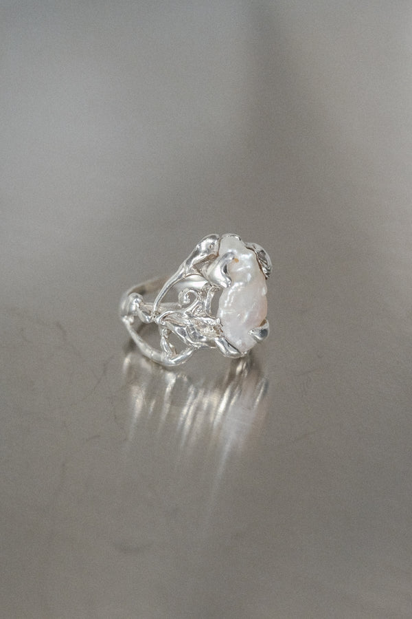 Perla Ring (Freshwater Pearl)