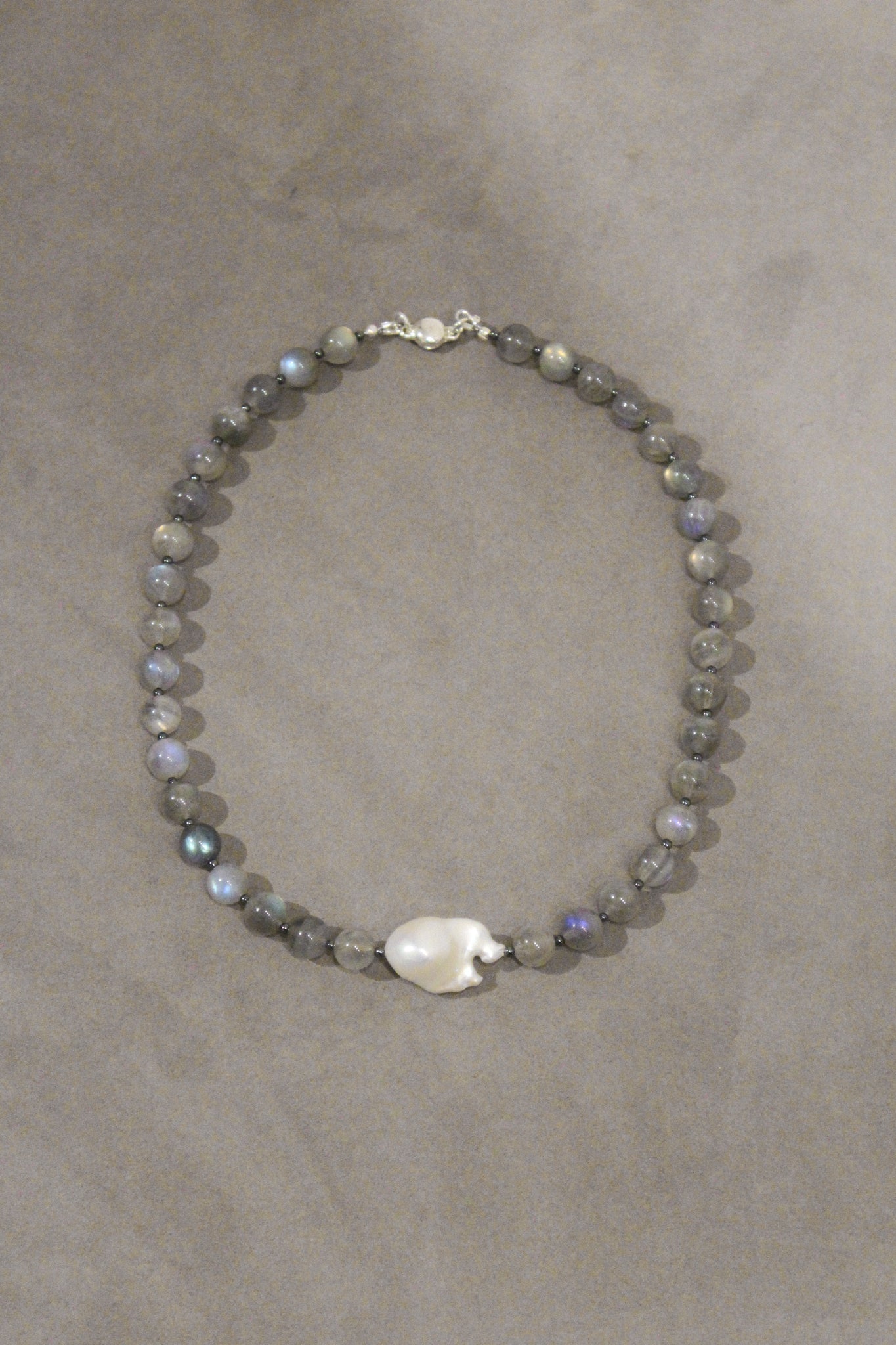 Oyster Thief Necklace (Labradorite)