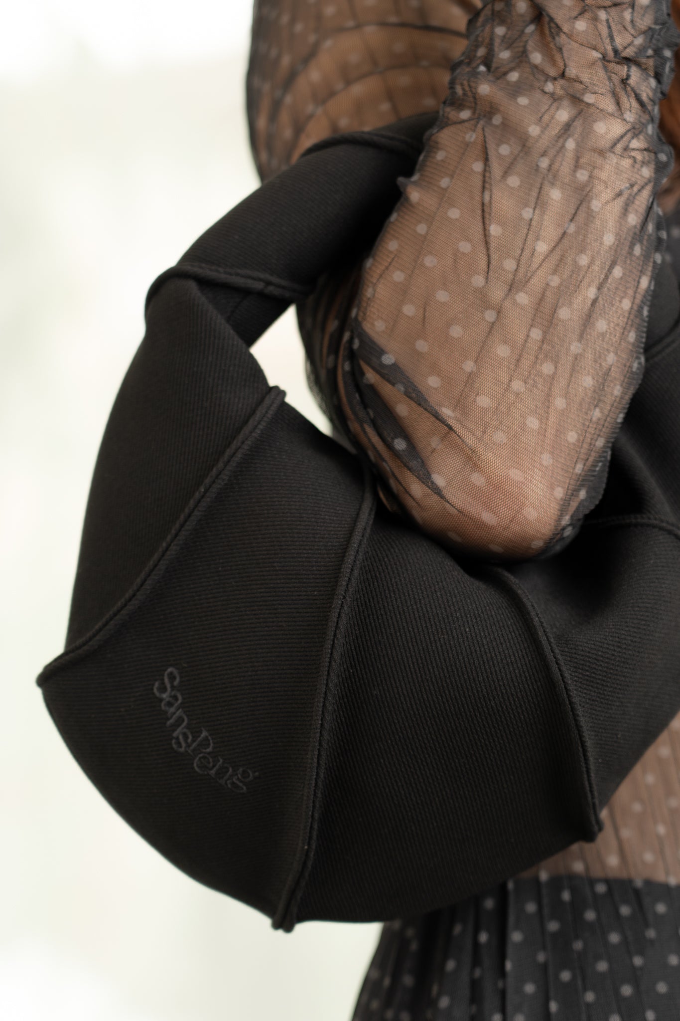 Sling Bag (Black)
