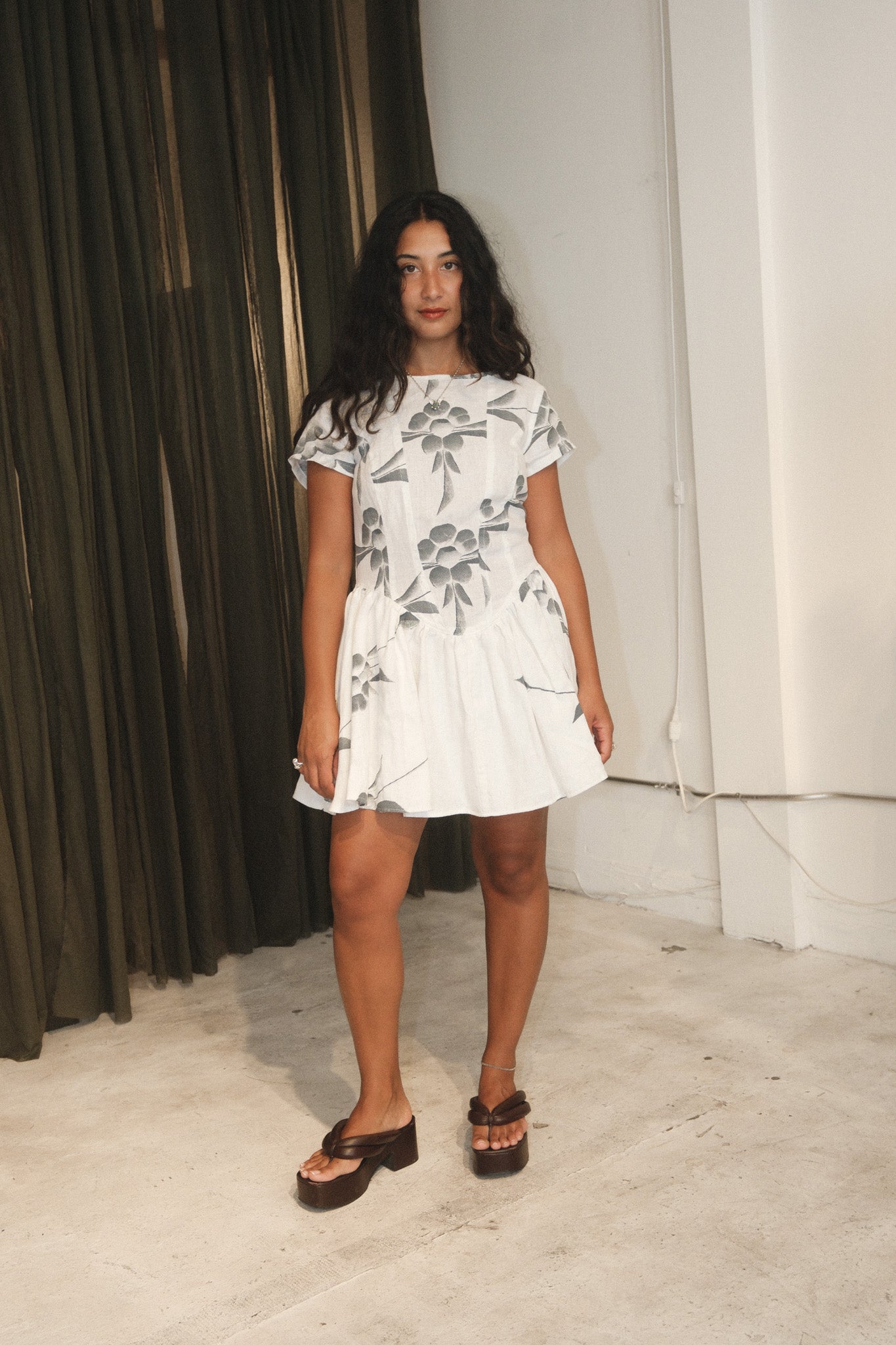 Livia Short Dress (Light Mirror)