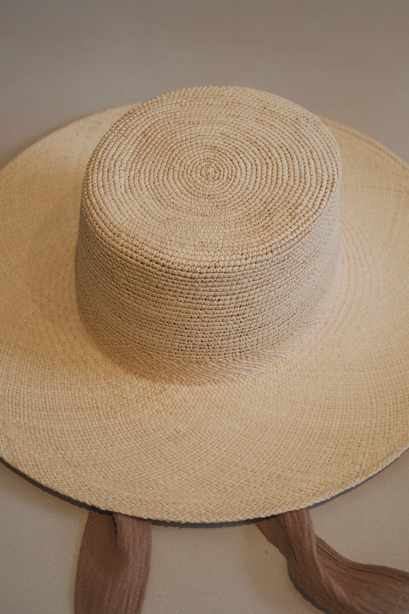 Cielo Hat w Neckshade (Light Brown)