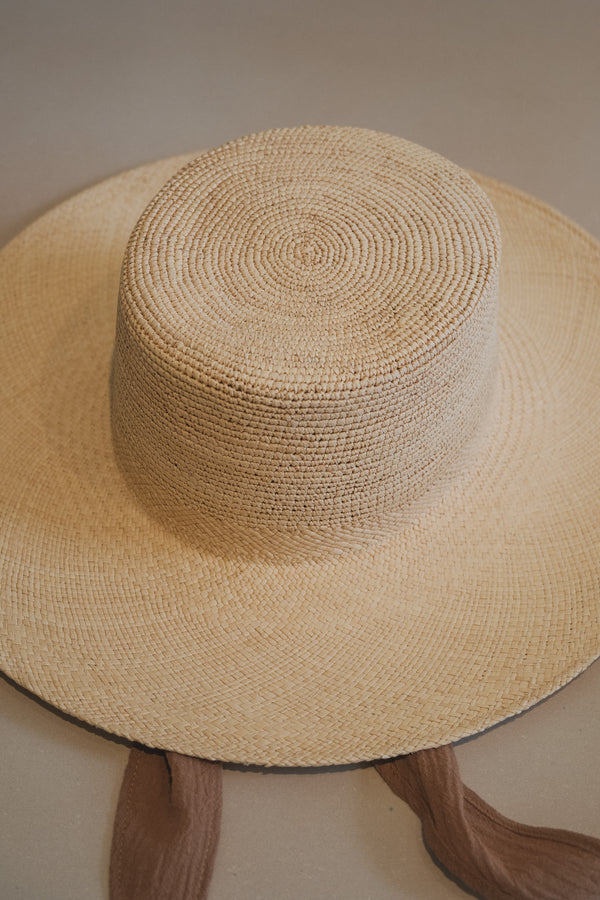 Cielo Hat w Neckshade (Light Brown)