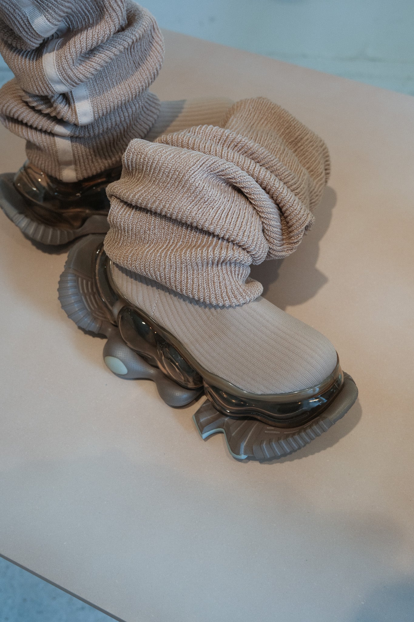 Skyscraper Falcon Loose Sock Sneaker (Sand)