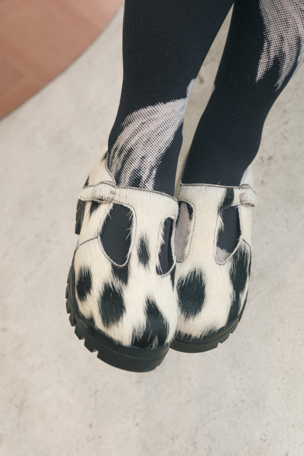 Lenticular T-Bar Mule (Gray Cow)