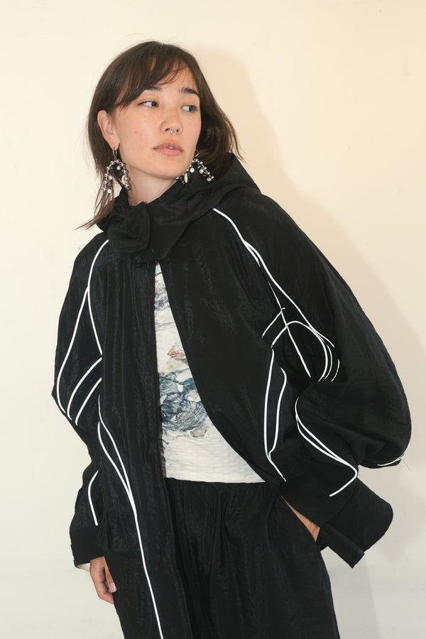Crescent Jacket (Obsidian)