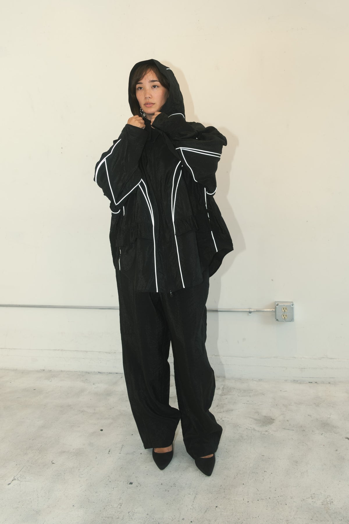 Crescent Jacket (Obsidian)