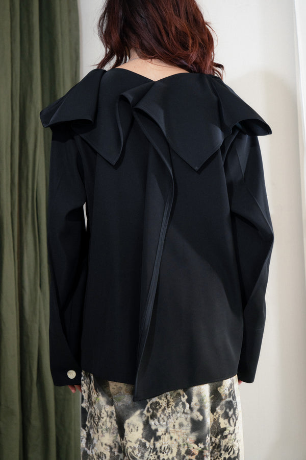 Unfixed Collar Shirt (Black)