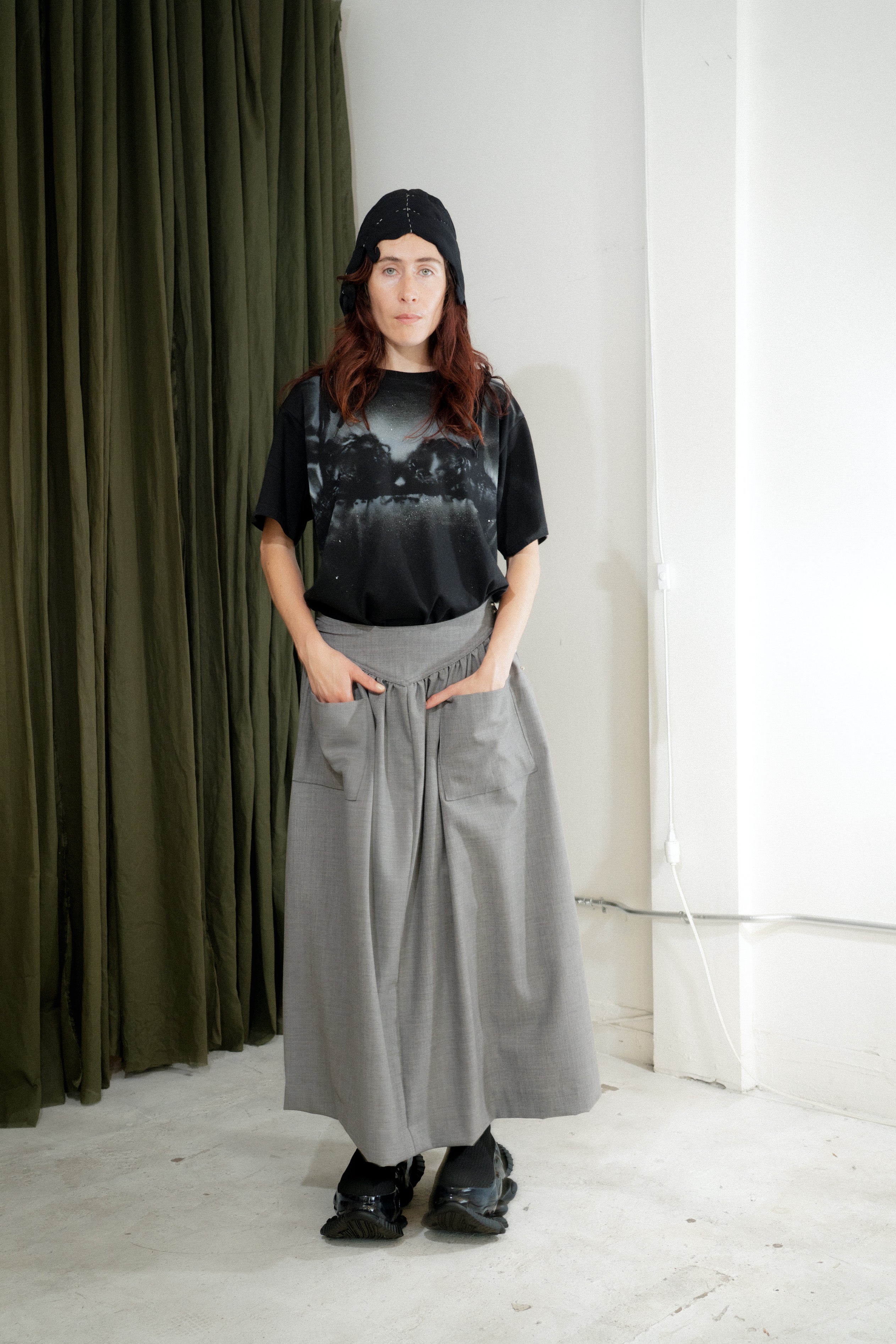 Garden Skirt (Charcoal) - Everyone's Mother at Two Two