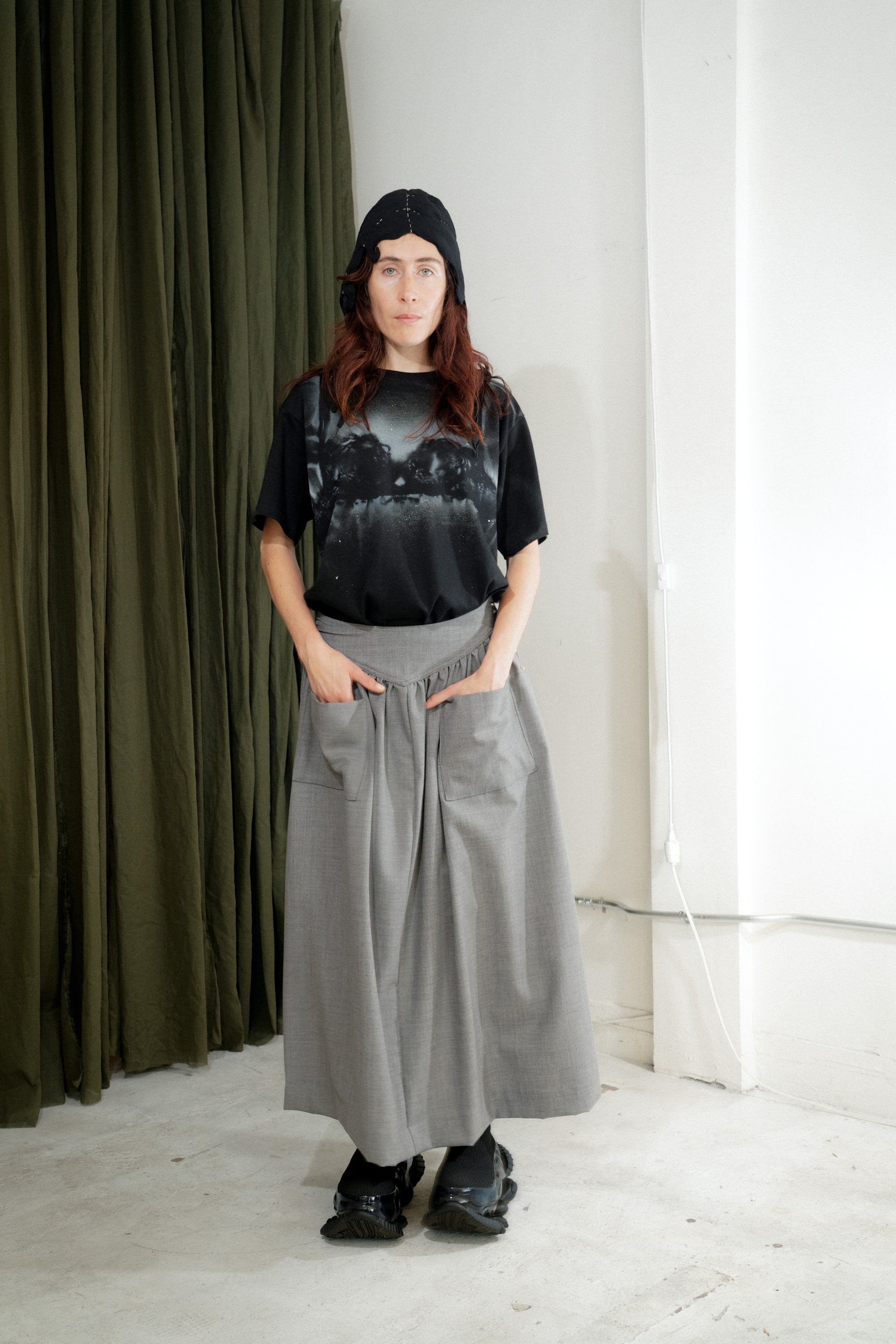 Garden Skirt (Charcoal)