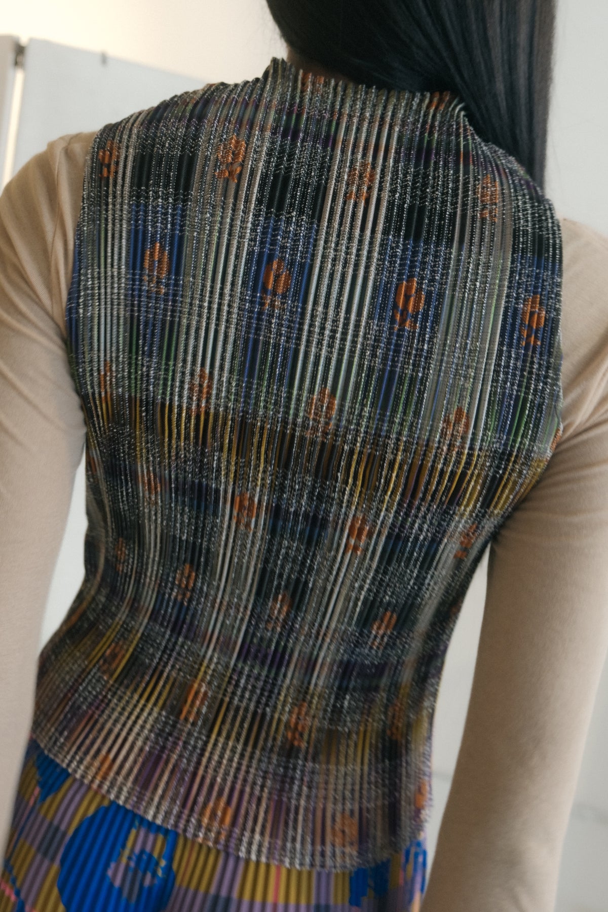 Thelma Pleated Top in Helge