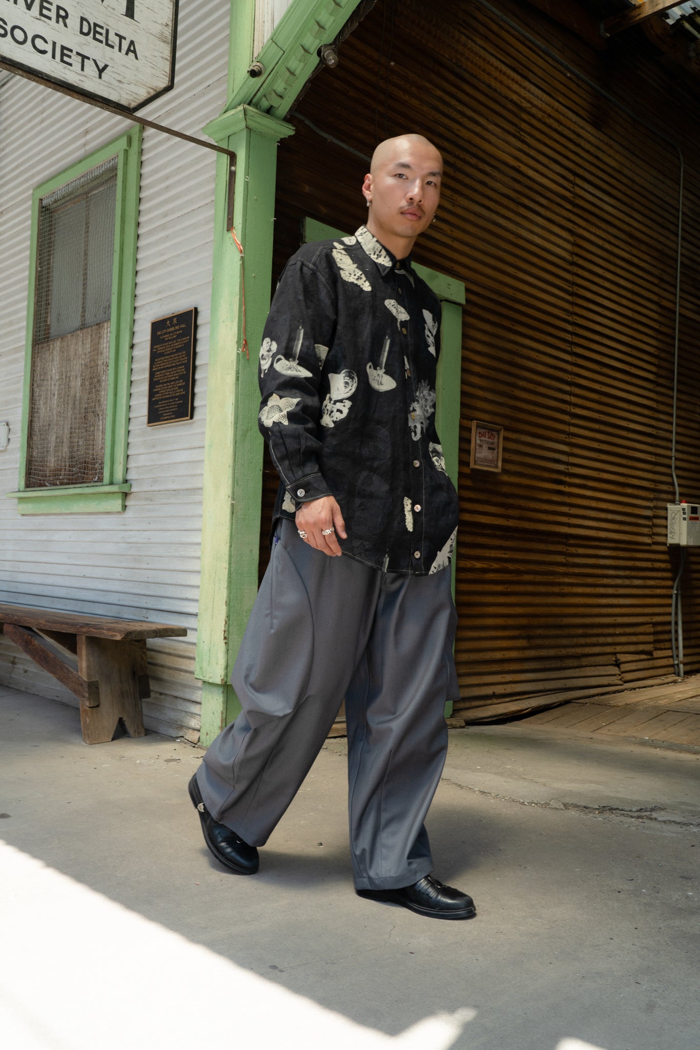 Large Pocket Trousers (Gray)