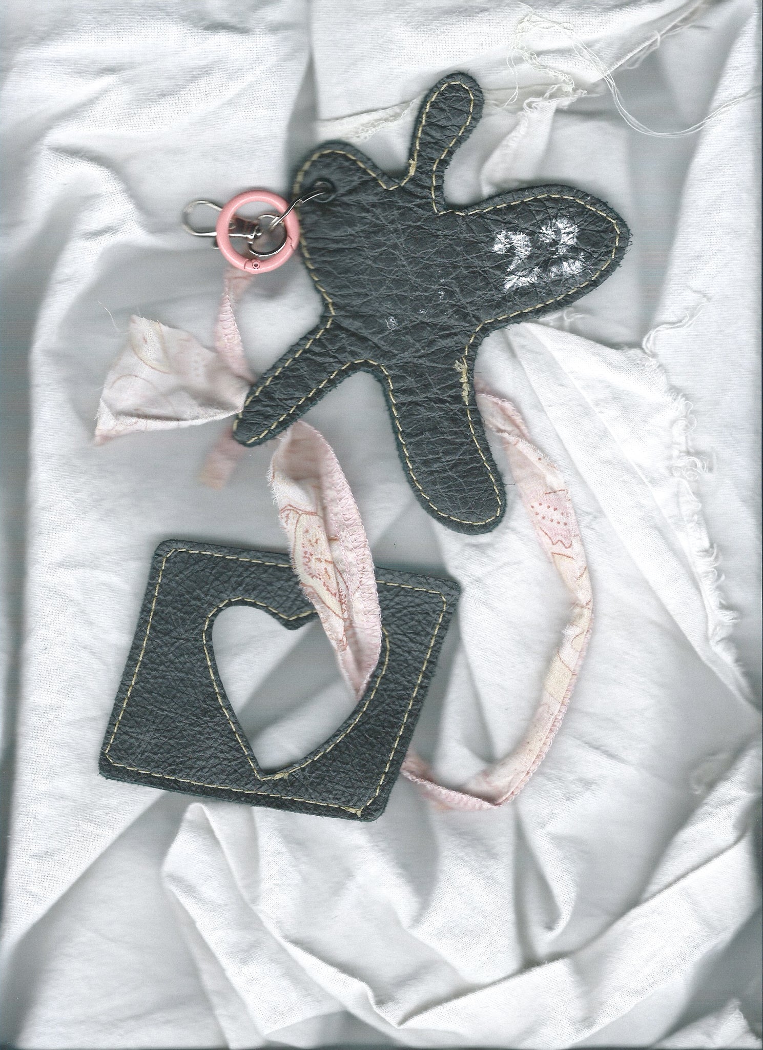 Double Bag Charm (02)