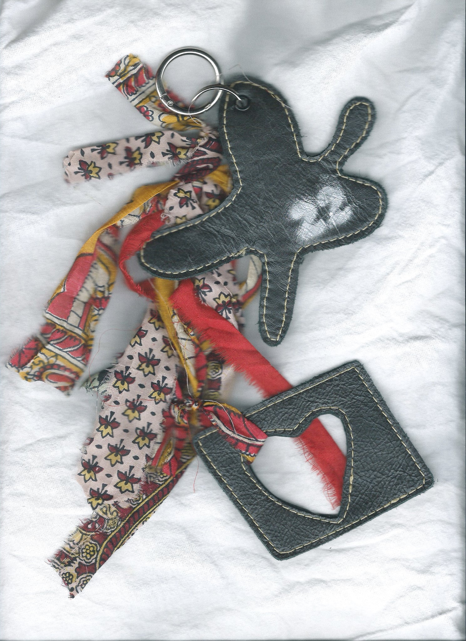 Double Bag Charm (05)