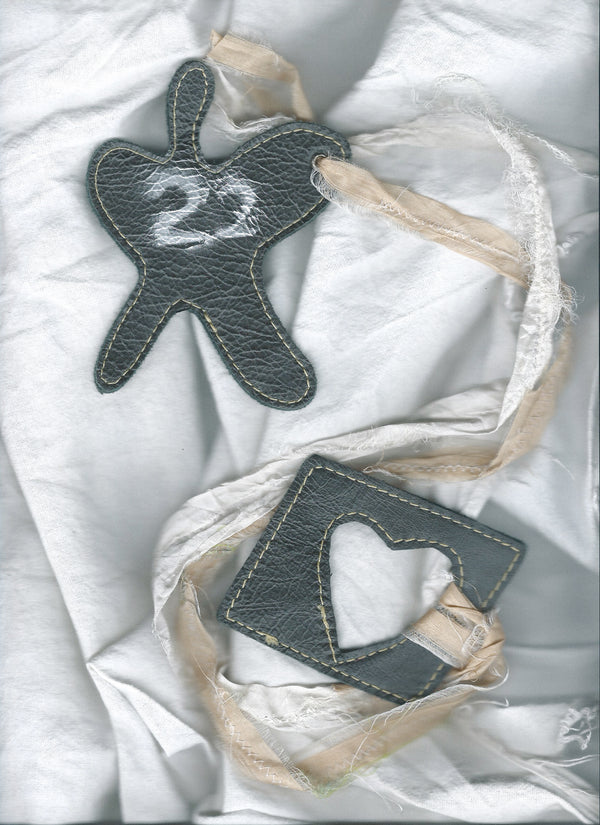 Double Bag Charm (06)
