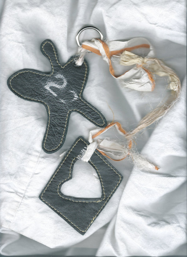 Double Bag Charm (04)