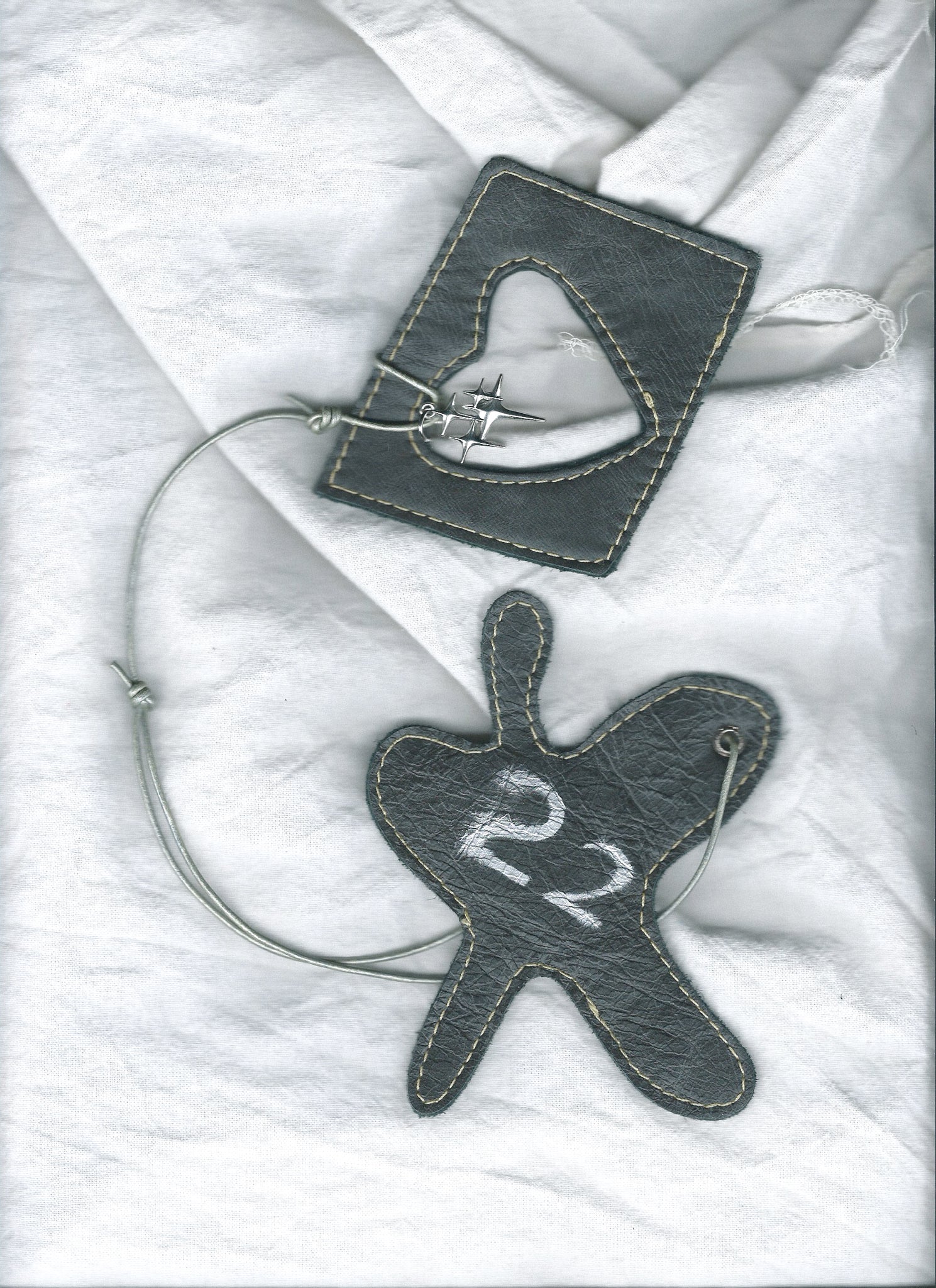 Double Bag Charm (07)