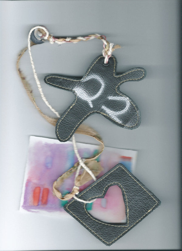 Double Bag Charm (08)