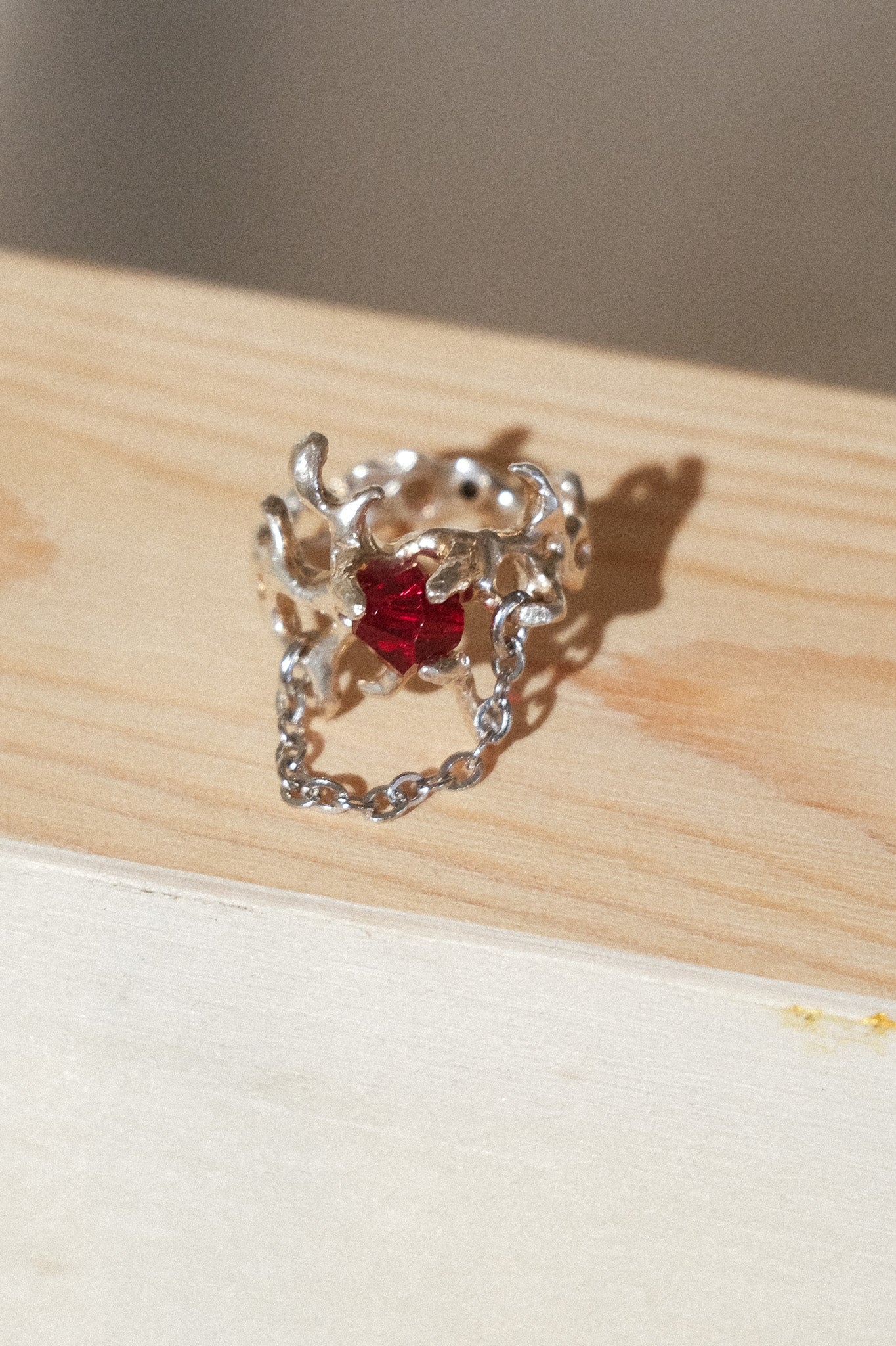 Torrent Chain Ring (Red Garnet)