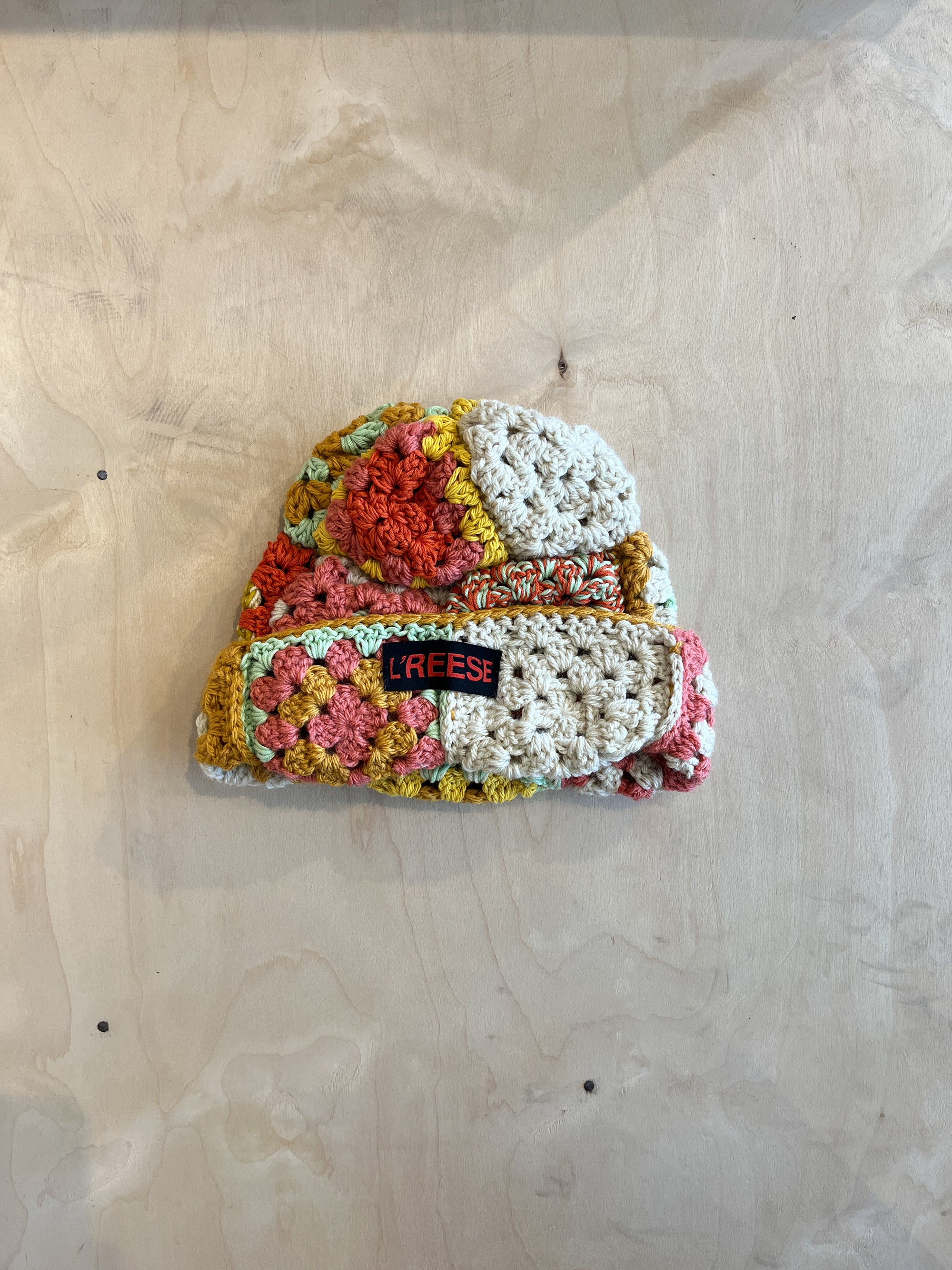 13 Crochet Granny Beanie (Jade/Gold)