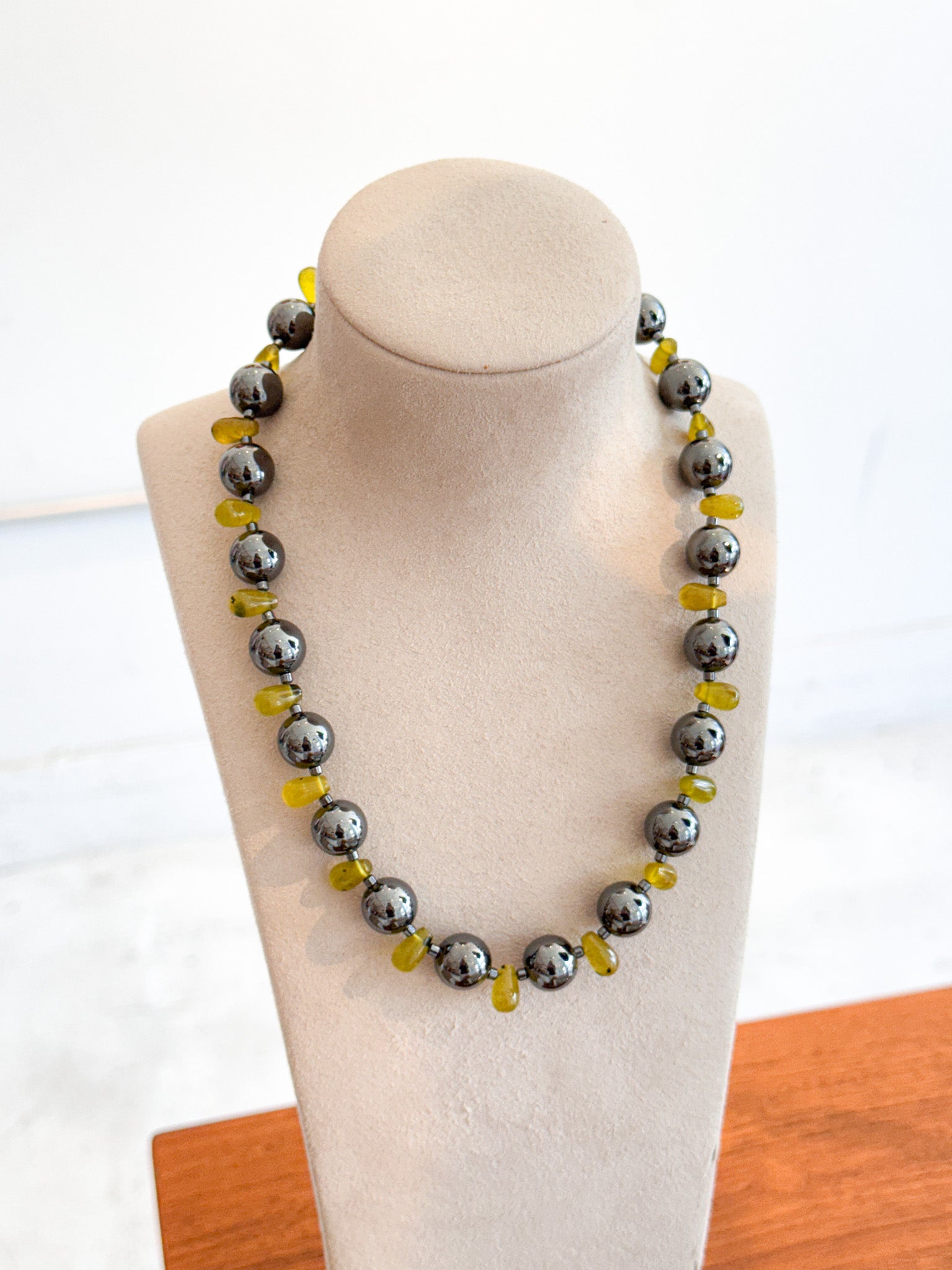 Frog Feet Necklace (Jade & Black Hematite)