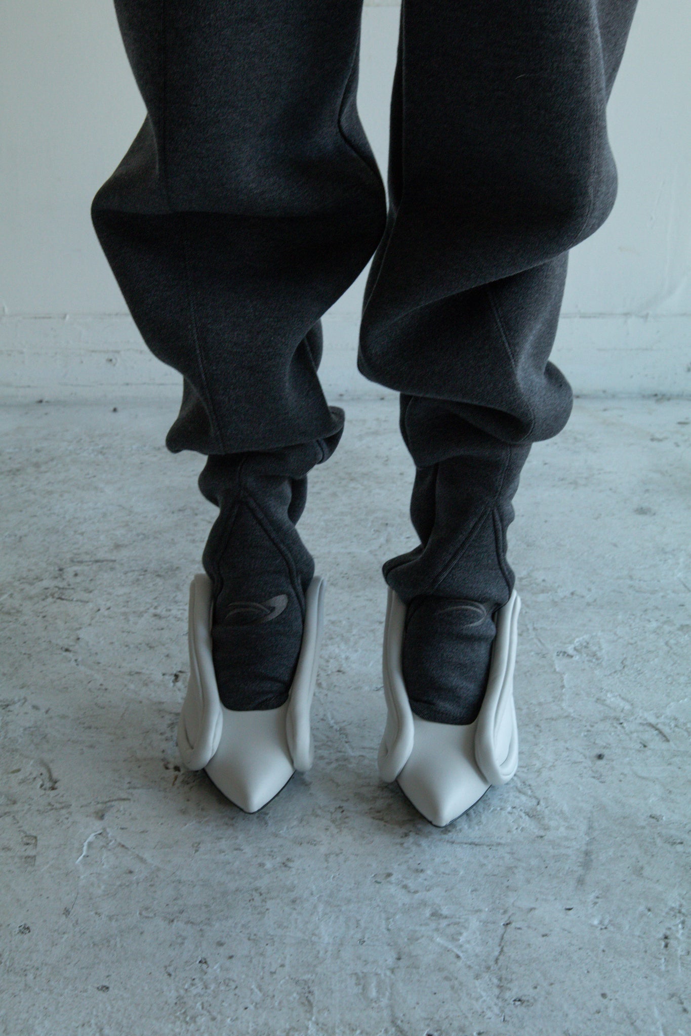Double Jersey Stirrup Trousers (Grey)