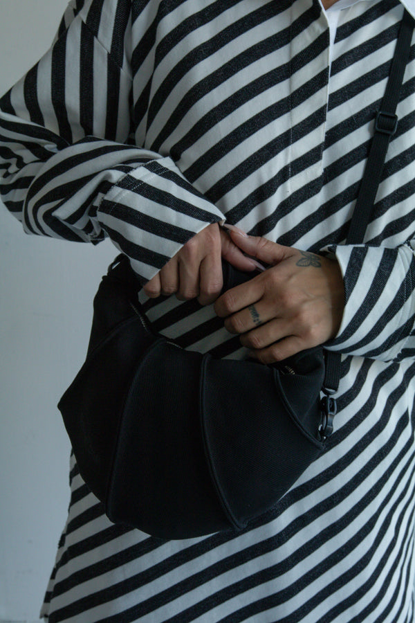 Sling Bag (Black)