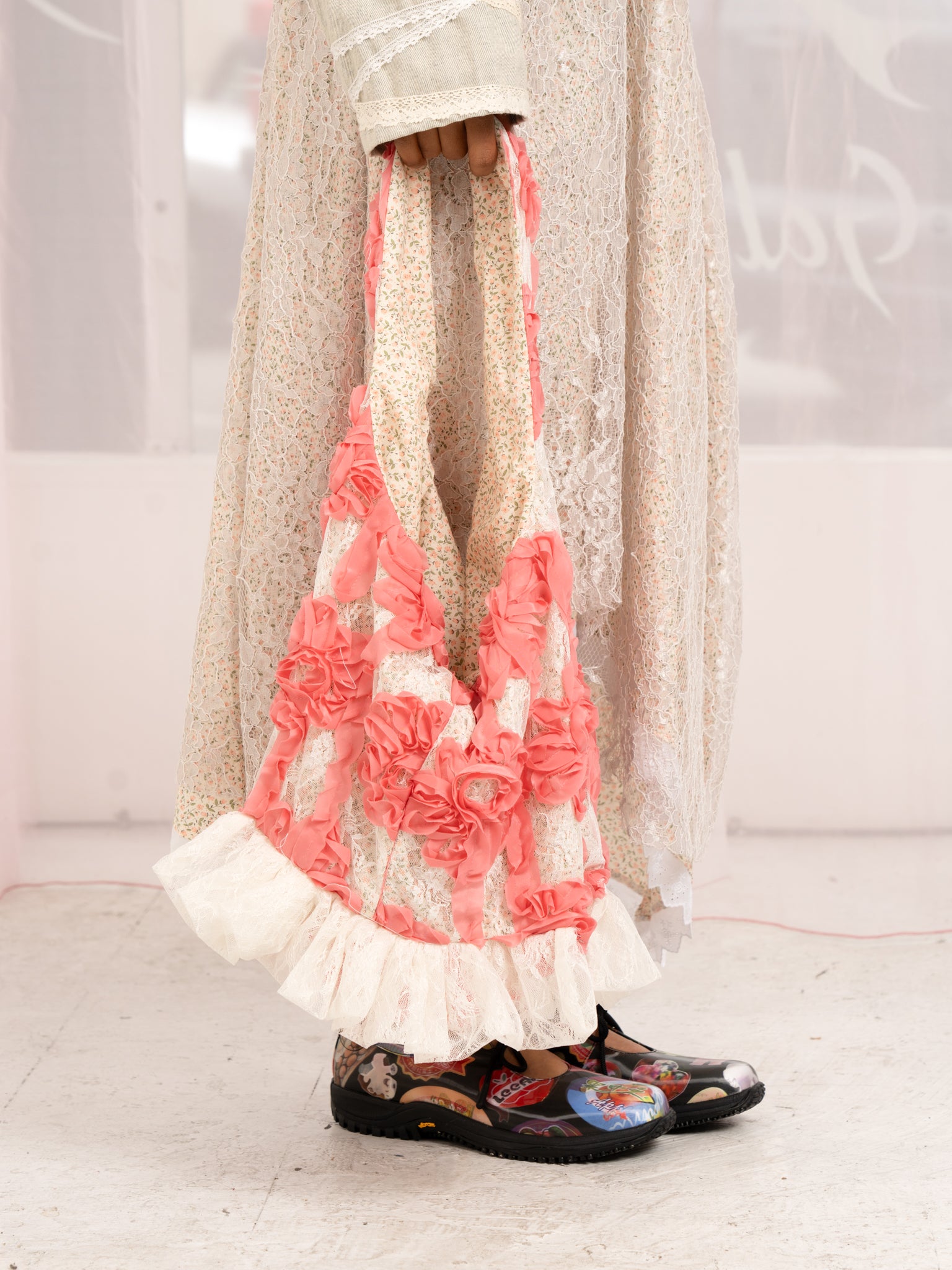 Lace Bucket Tote Bag