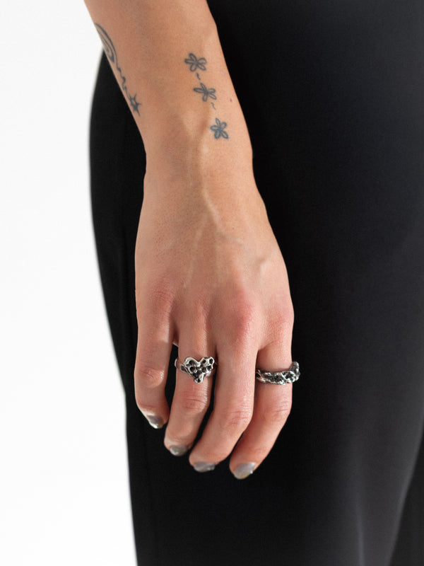 Shadow Heart Ring
