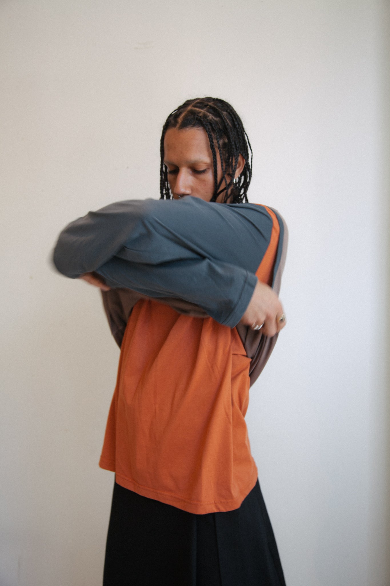 Layered Long Sleeve T-Shirt (Brown/Grey/Rusty Orange)