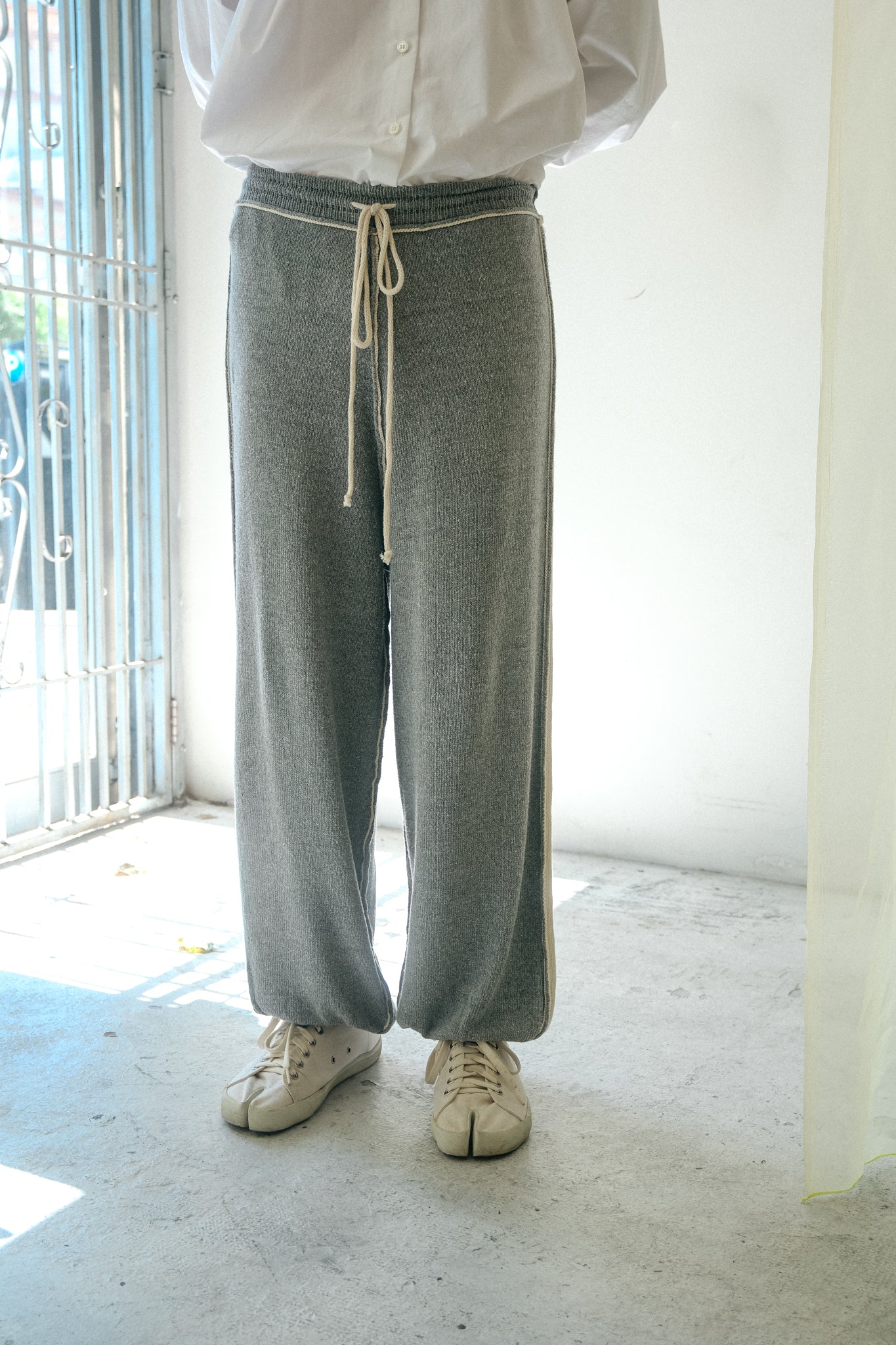Pavement Knit Silk Trouser (Gray)