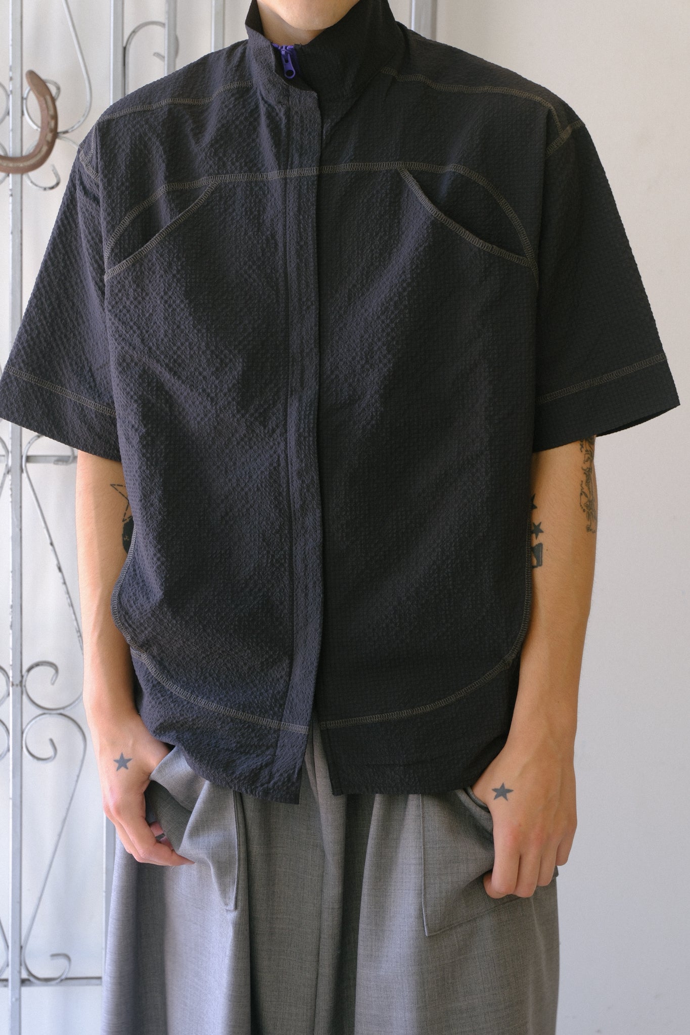 Bubble Yarn Shirt (Black)