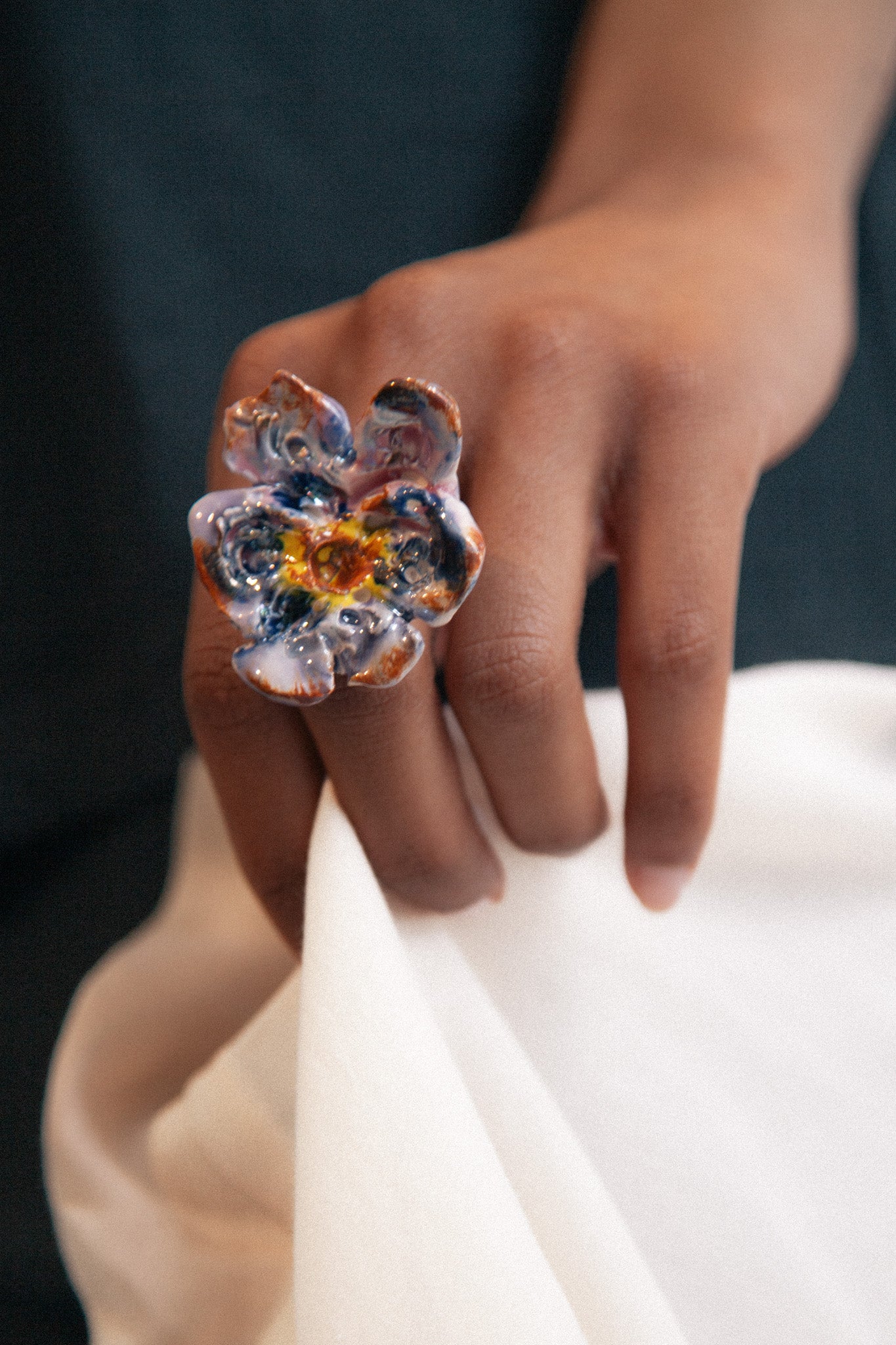 Pansy Nacre Ring