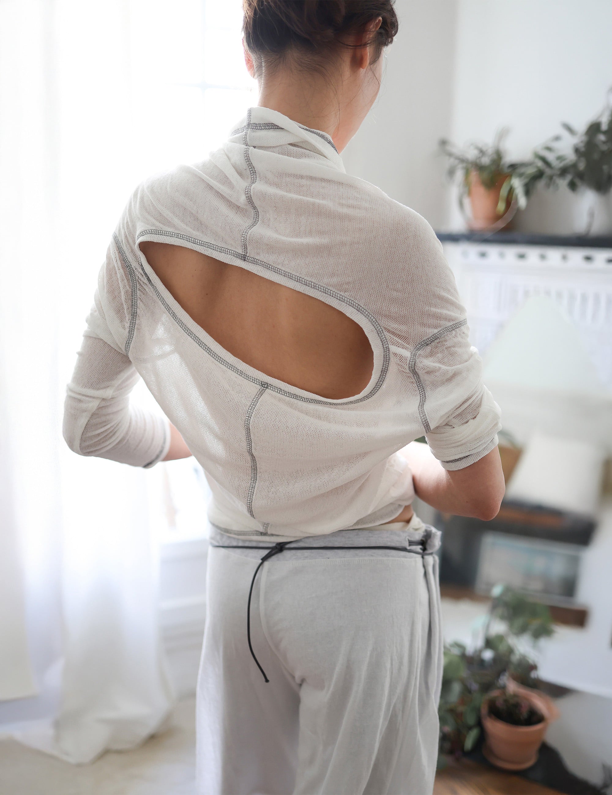 Back Flare Mesh Top (White)