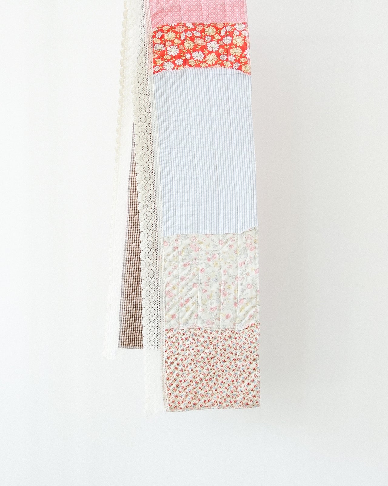 Quilted Table Runner (Pink/Red)