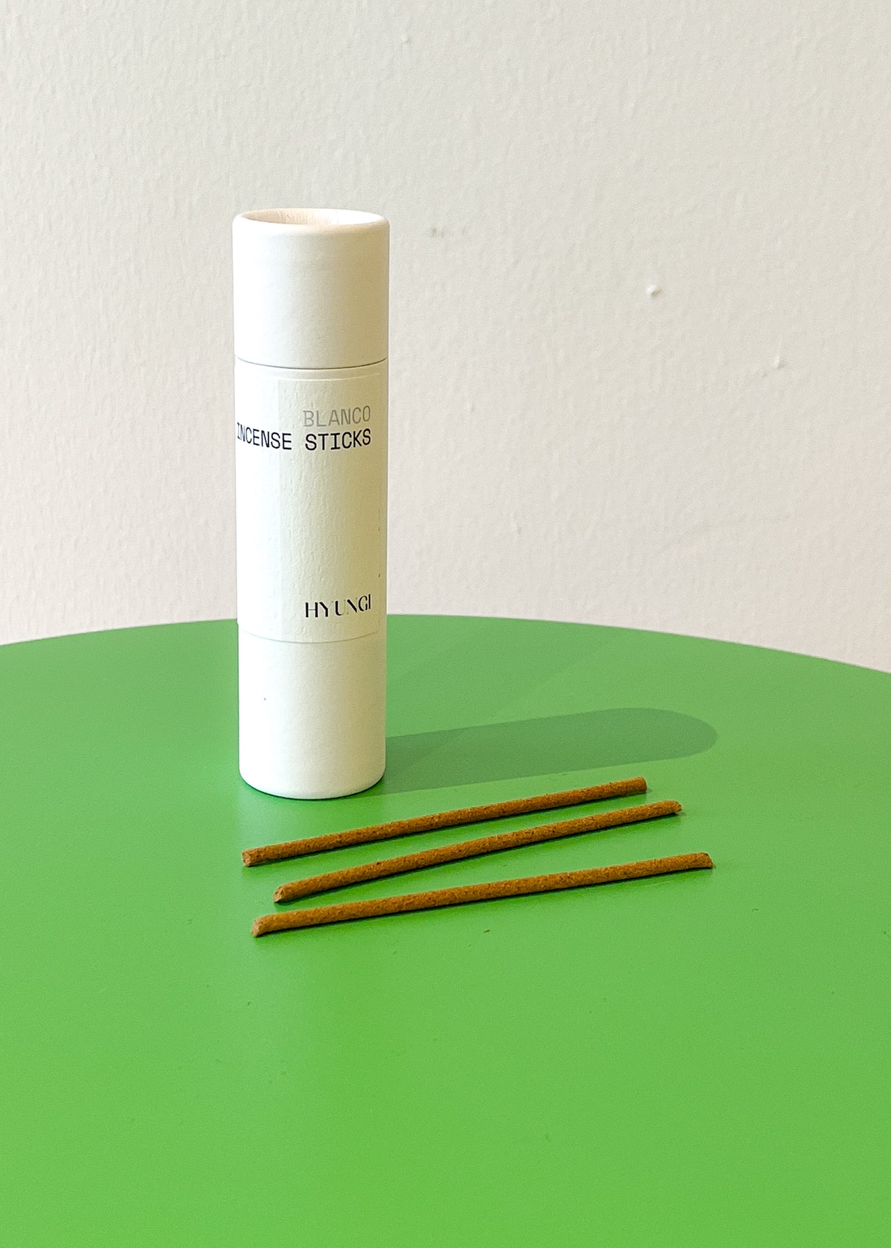 01 Blanco Incense (30 Sticks)